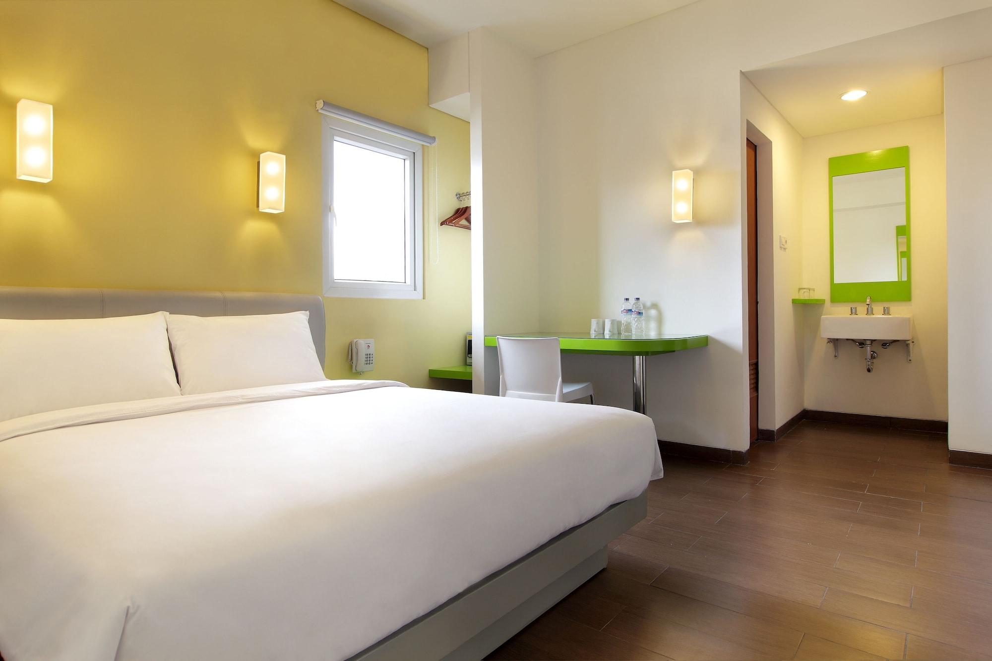 Amaris Hotel Mangga Besar Jakarta Exteriör bild