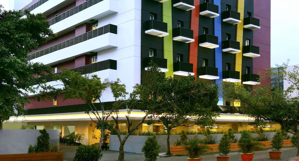 Amaris Hotel Mangga Besar Jakarta Exteriör bild
