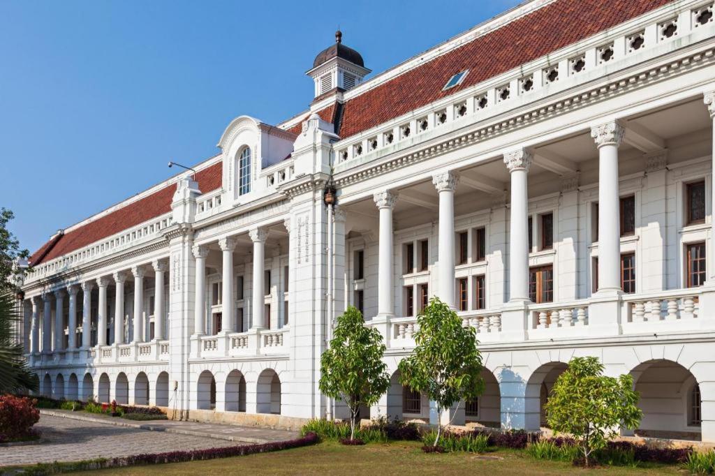 Amaris Hotel Mangga Besar Jakarta Exteriör bild